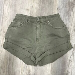 ASOS Design Slouchy Mom Shorts Olive Green Cotton Denim High Rise Cuffed Size 8